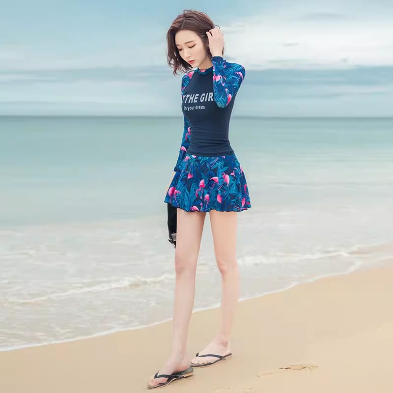 分体泳衣女长袖防晒2025新款高级感显瘦遮肚游泳馆专用泡温泉泳装