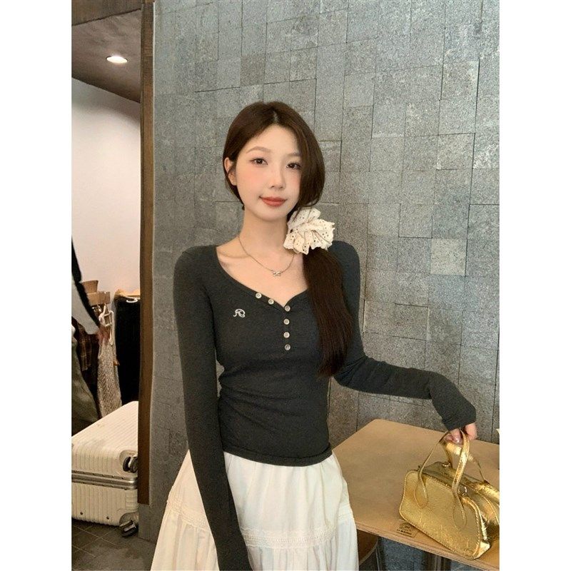 速发大码纯欲风半开款刺绣长袖T恤新领肉遮百搭上衣,女装/女士精品,大码内搭,淘宝优惠券,粉丝福利购,淘宝优惠卷