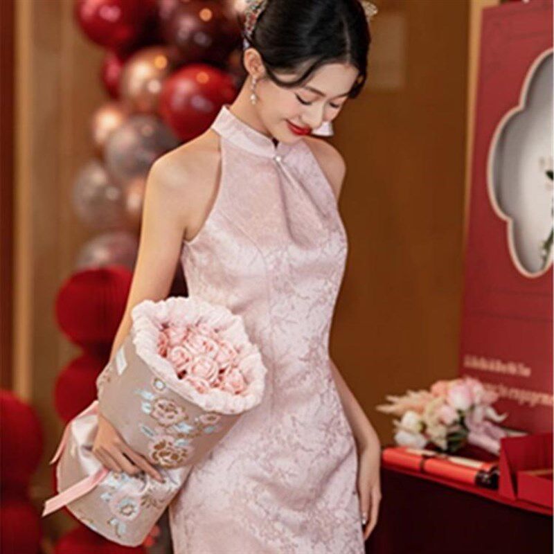 极速新中式国风粉色晨袍s女新娘婚礼结婚敬酒服回门礼服订婚旗袍