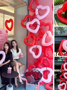 新品镂空爱心气球网红装饰七夕情人节G日拍照道具打卡区场景布置