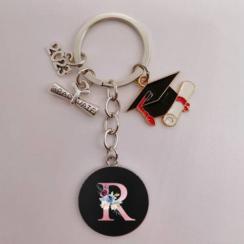 新品2023 new A-Z grapduation ceremony keychain, graduation l
