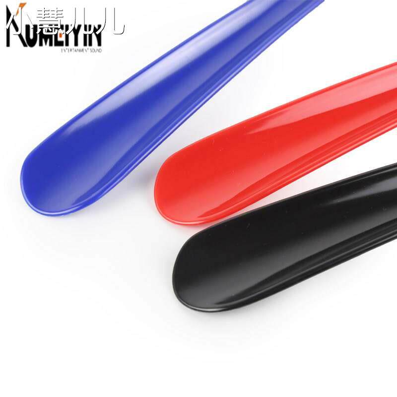 THE LAZY PERSON WEARS SHOE IMPLEMENT PLASTIC SHOEHORN SHOE