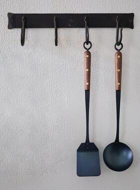 触造 胡桃木锅铲 纯手工锻造无涂层覆古铁铲勺家用炒菜