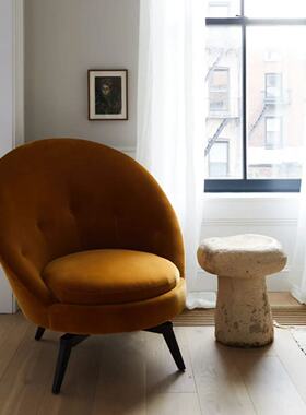 北欧轻奢单人橙色沙发椅设计师卧室懒人沙发休闲椅子家用靠背椅
