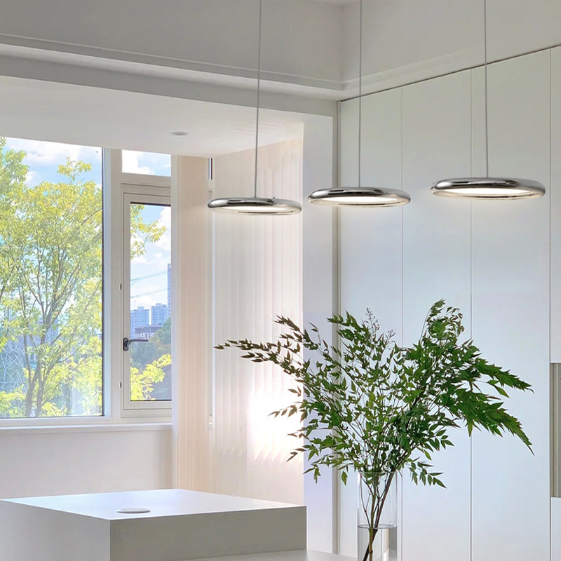 极速餐厅灯简约现代意大利极w简设计师小户型三头网红北欧飞碟餐,家装灯饰光源,餐厅吊灯,淘宝优惠券,粉丝福利购,淘宝优惠卷