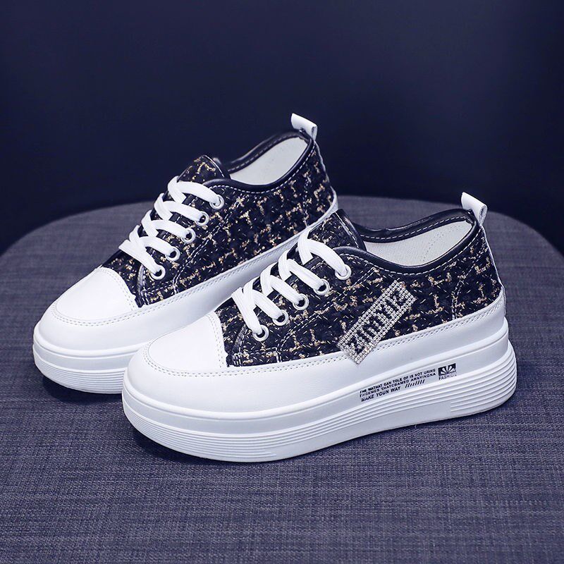 新品帆布鞋女士新款2026春季百搭板鞋厚底透气内T增高防滑休闲软