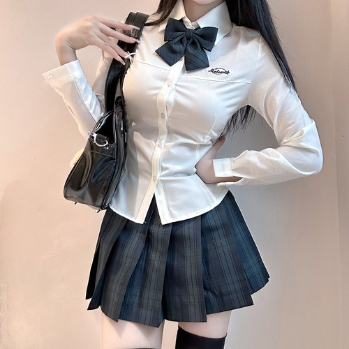 jk制服学院风刺绣长袖收腰衬衫