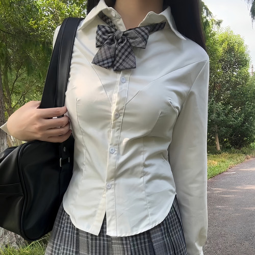 JK制服林间萌象格裙套装显瘦小V