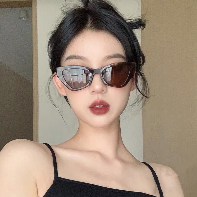 现货速发复古风辣妹方形墨镜防紫外线太镜酷蹦迪凹造型