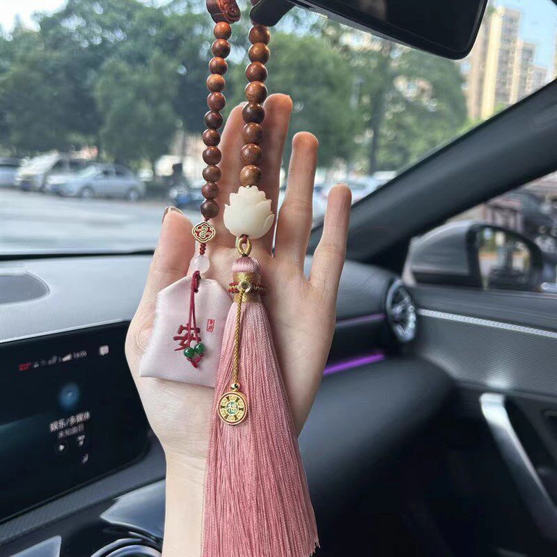 现货速发车载感饰品挂件士香包香囊福袋花梨菩提吊坠媛洛