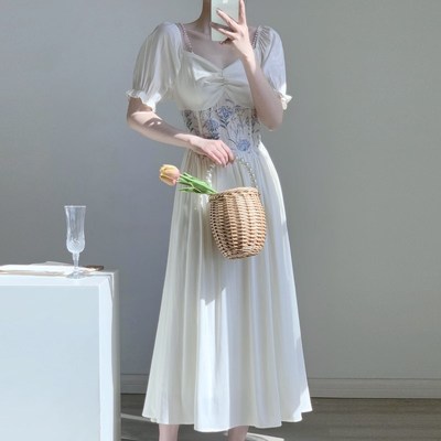 速发小晚礼服裙日常轻奢小个子法式订婚领证登记白裙连衣裙平时可