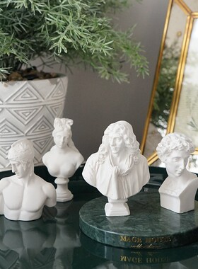 新品迷你小石膏像摆件素描头像树脂人物北欧式inSs雕像摆拍照道具