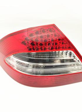 奔驰后尾灯A2118202564A2118202664W211E200E220E240E280