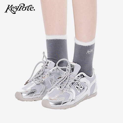 KeypoteGolf撞色绒毛短袜