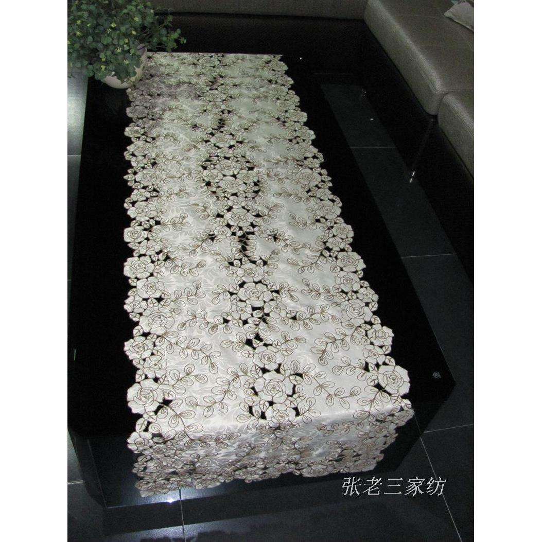 新上架田园布艺重工刺绣欧式餐桌布茶几巾桌旗桌垫镂空盖巾