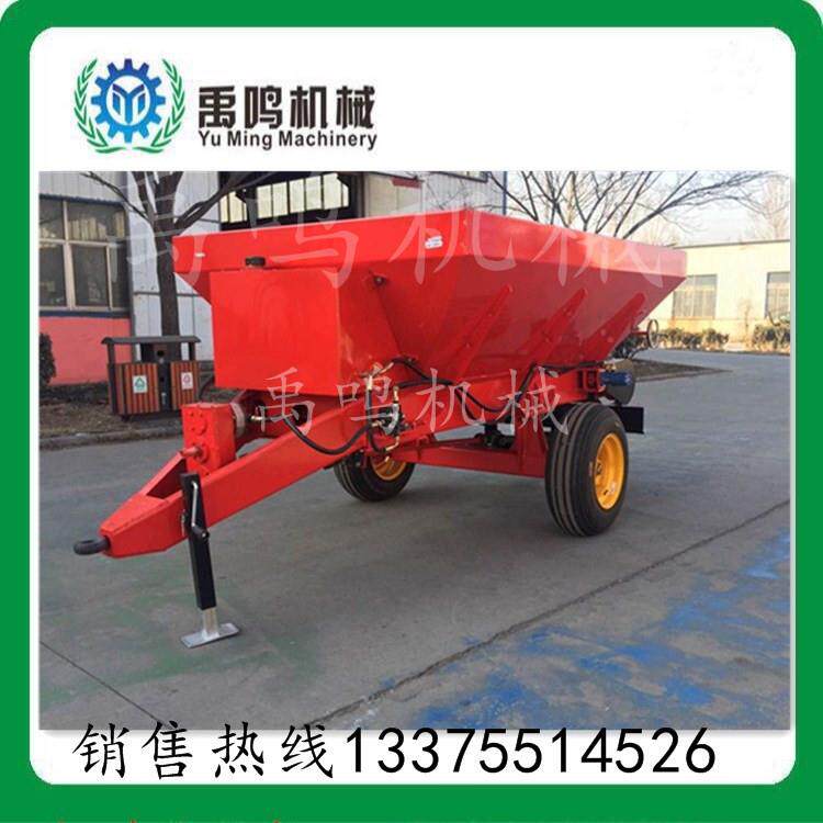 农用撒粪车价格颗粒肥用的撒肥机30马力拖拉机牵引式撒粪车