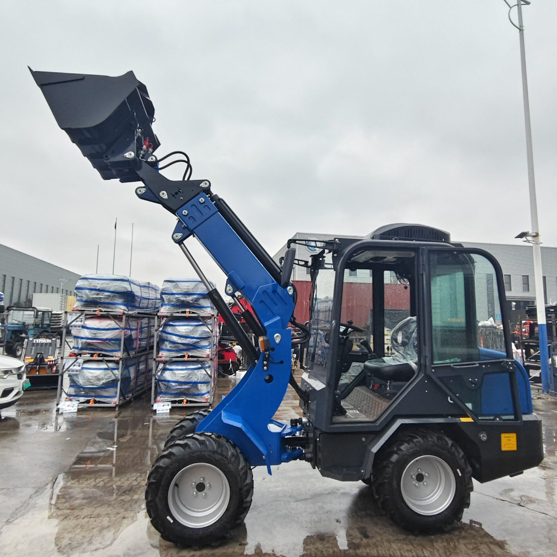 厂家家用养殖农用推土机小型轮式多用途装载机四驱工程柴油铲车