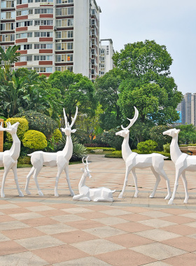 速发户外抽象彩绘几部鹿璃塑花园林玻雕钢摆件售楼何装饰品