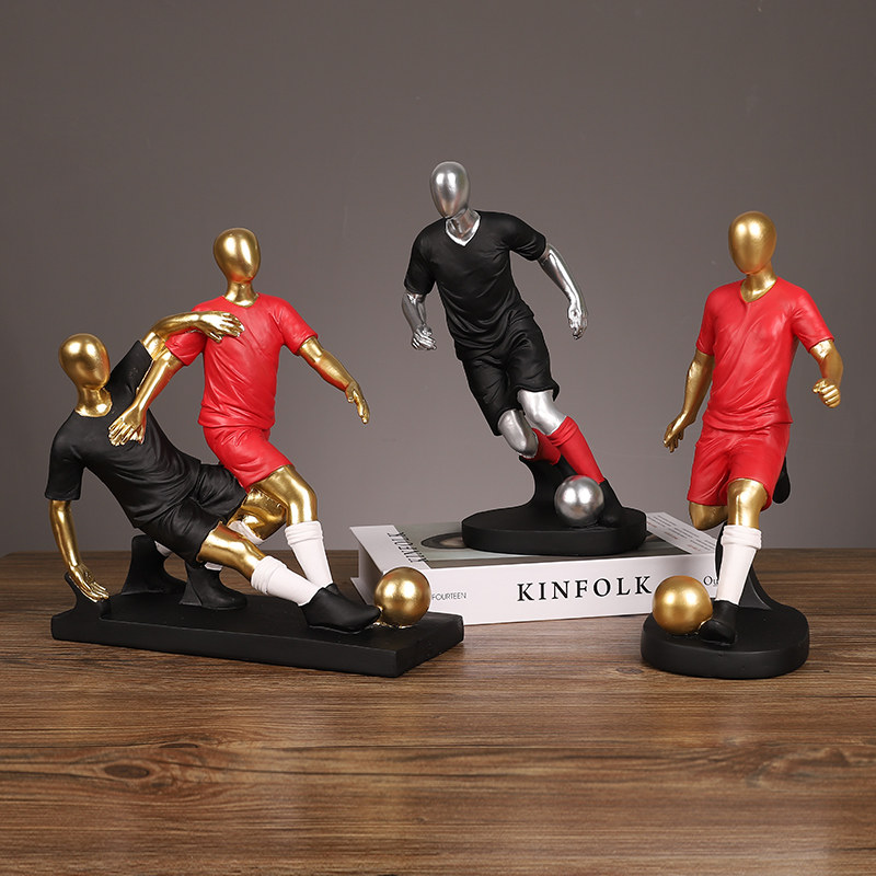 速发轻奢高电创意足球摆件运动员厅生房间桌面客男档视酒柜装饰品