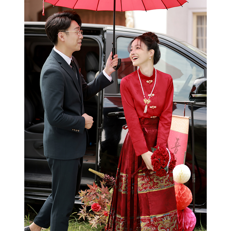 速发新中汉结婚式婚红色套装马面裙敬酒服新娘旗袍服服连衣裙订婚