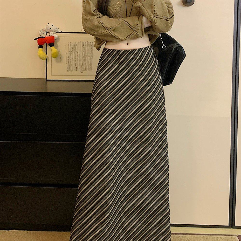 实拍大码女装秋冬新呢料半身裙女撞色条纹显瘦A字大摆长款半身裙,女装/女士精品,大码半身裙,淘宝优惠券,粉丝福利购,淘宝优惠卷
