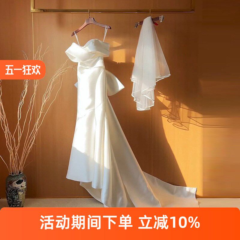 新品法式缎面轻婚纱一q字肩蝴蝶结高端订婚礼服气质迎宾简约拖尾