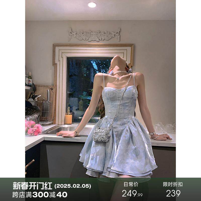 芭比姨公主裙海边度假连衣裙女早春新款千金生日礼裙吊带蓬蓬裙