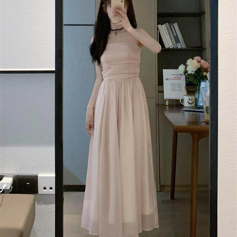 ms甜末末气质海边修身仙女长裙设计感粉色约会性感抹胸吊带连衣裙