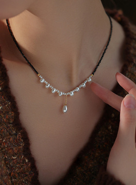 天然淡水珍珠项链女秋冬流苏吊坠黑尖晶毛衣链轻奢感串珠饰品