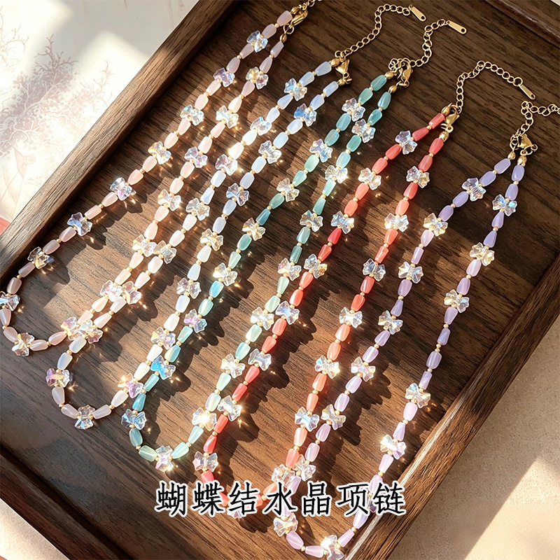 跨境热销夏季缤纷项链女轻奢小众蝴蝶锁骨链手工彩色串珠项链现货