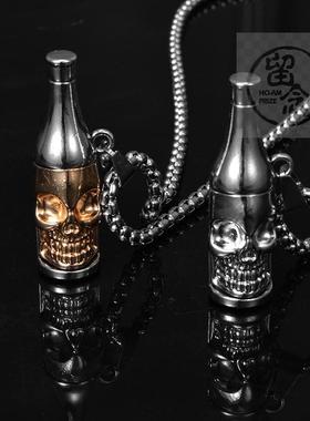 极速。Hip dhop wine bottle Skull Pendant retro titanium stee