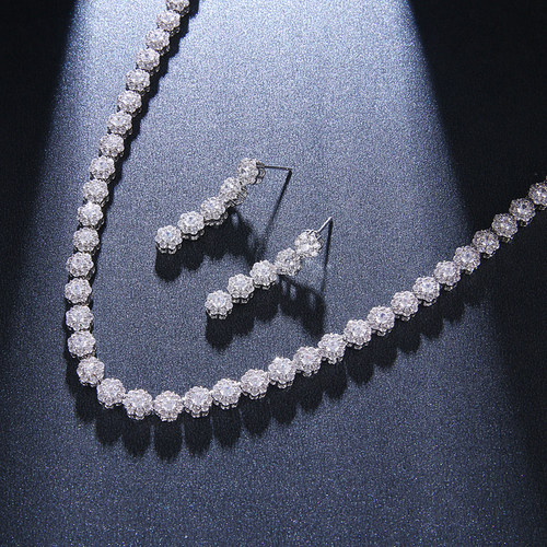 极速Fashcion White Color Round Cubic Zircon Vintage Necklace