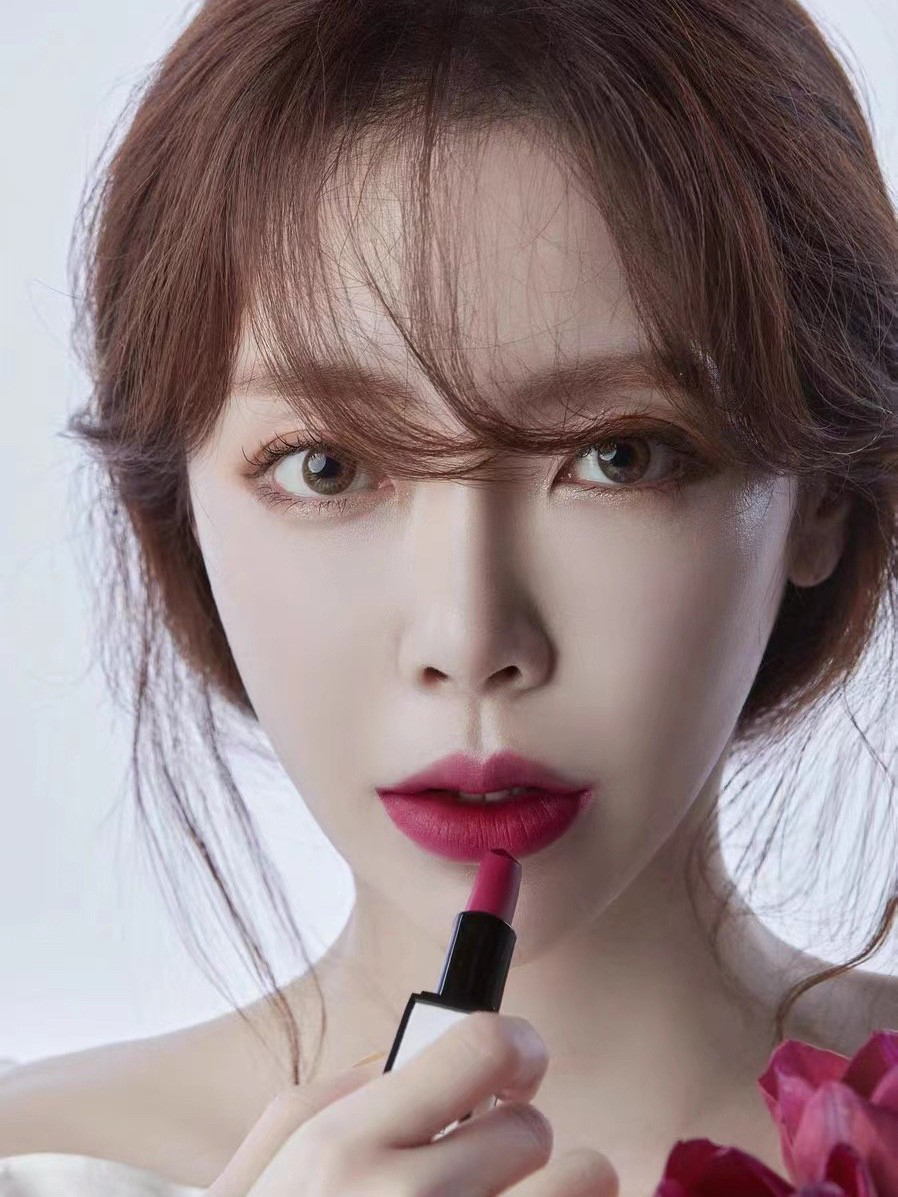 正品官方直营leavolu韩国欧尼时仁哑光雾面口红唇釉持久不易沾杯