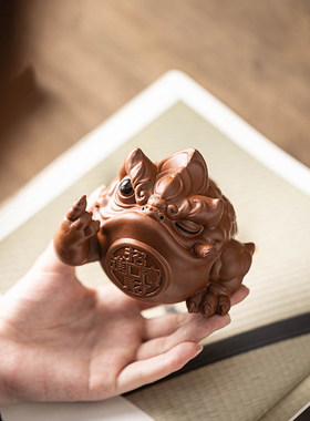 热销精品手工艺品紫砂招财v金蟾茶宠创意摆件茶道文化禅意茶室桌