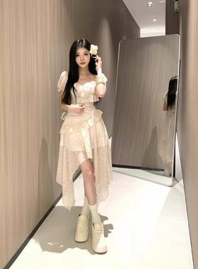 致衣甜美法式不规则碎花连裙女夏季别设计感超边仙女露肩小金叶WP