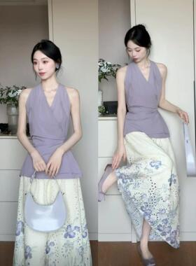 紫色v领挂脖吊带背心女夏季2025新款设计感印花宽松显瘦a字半身裙