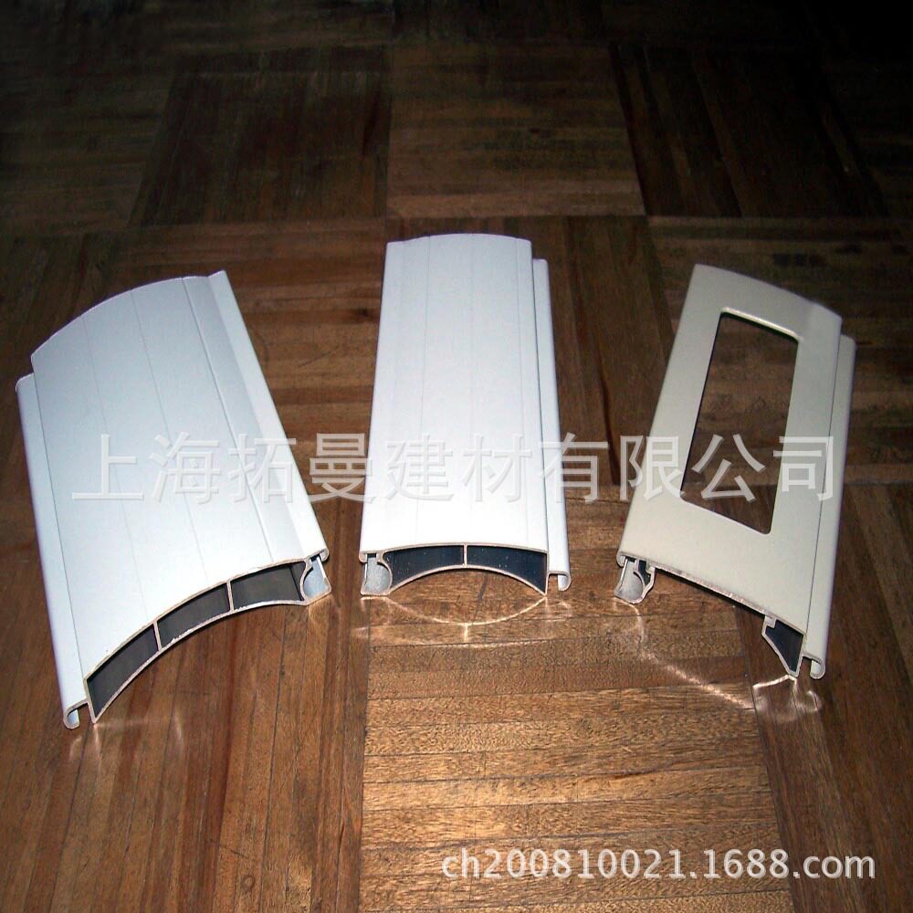 上海拓曼供应卷帘门窗各种规格帘片导轨底梁包厢批发销售