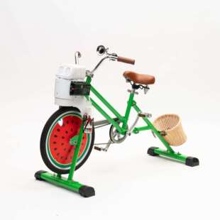 2024新款儿童人力电动脚踏泡泡车带广告发电机踏板户外电动泡泡车