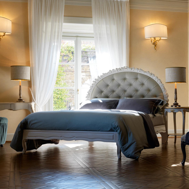 法式宫廷实木雕花双人床欧式布艺拉扣公主床复古白色描金别墅家具