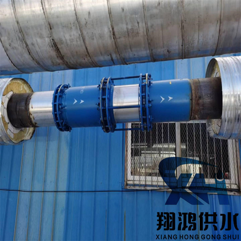 法兰式单向套筒补偿器圆筒热力管道伸缩节直埋免维护螺旋蒸汽管道