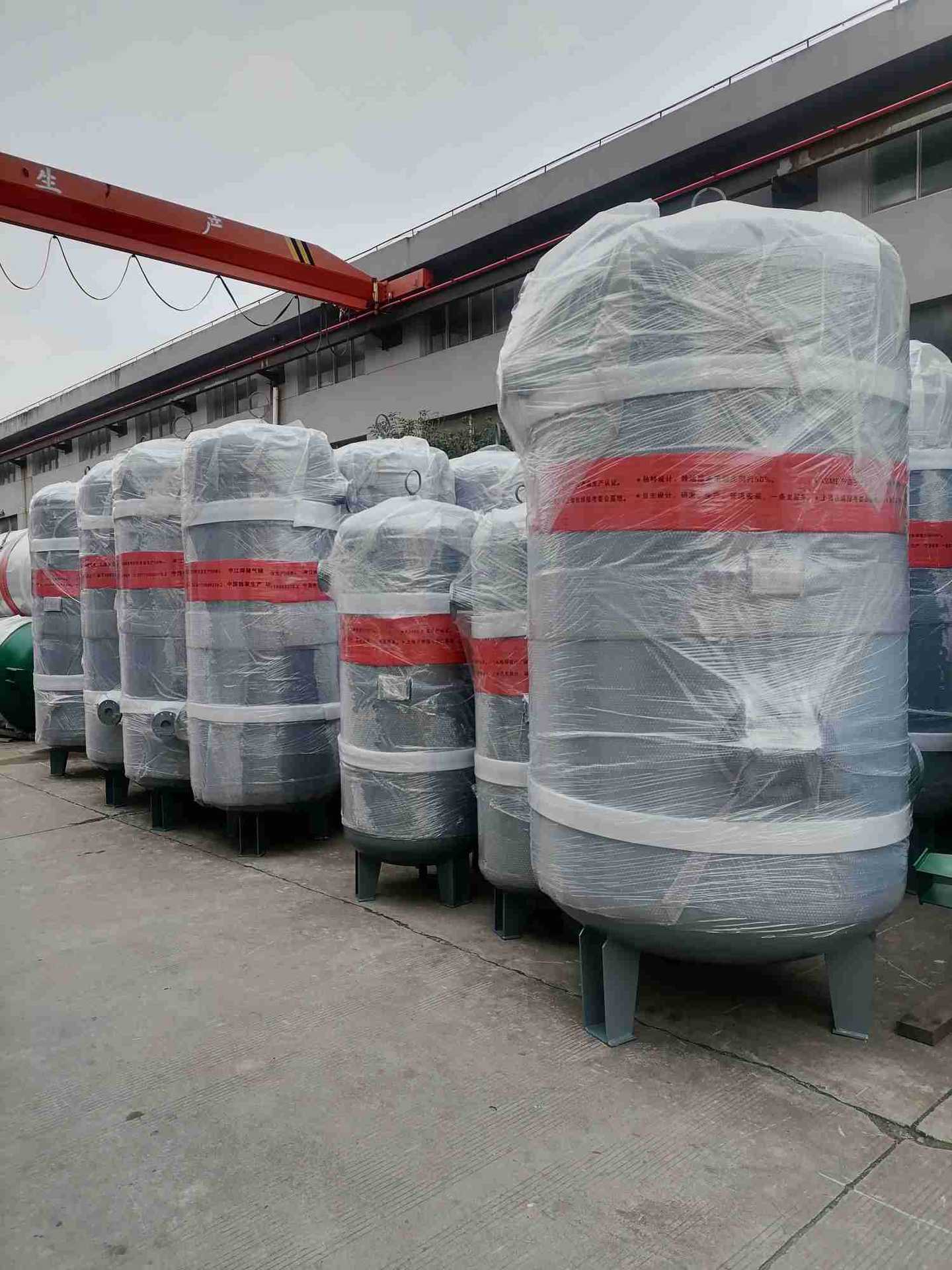 供应上海奉贤申江储气罐? 真空罐? 分气缸? 2立方不锈钢罐