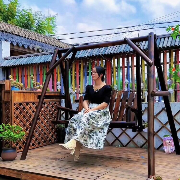 户外庭院炭化防腐木双人秋千