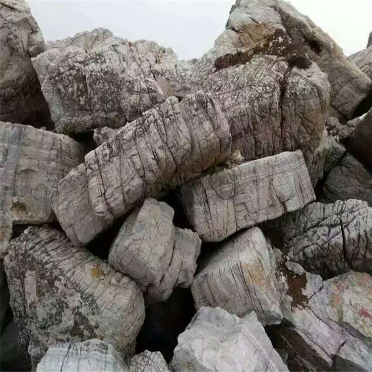 产地批发龟纹石假山驳岸净水
