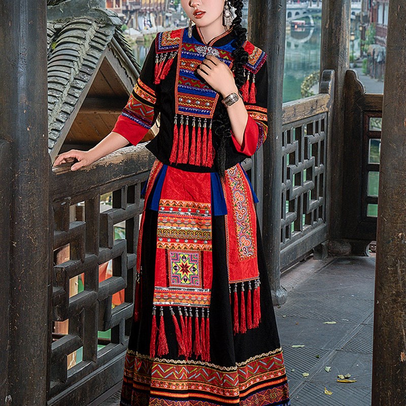 速发贵州苗族服装云南瑶族少数服服民饰侗族土家族壮族舞蹈族演出