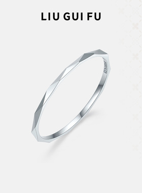 六桂福珠宝铂金几何戒指