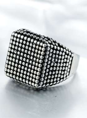 极速R0281-NK04 Fashion Simple SqCuare Dense Dot Mens Titani