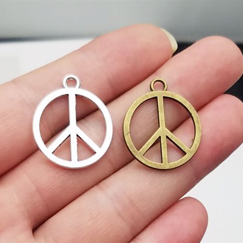 极速DIYc饰品配件,25x21mm古银 古青铜 和平字符吊坠,5元20个