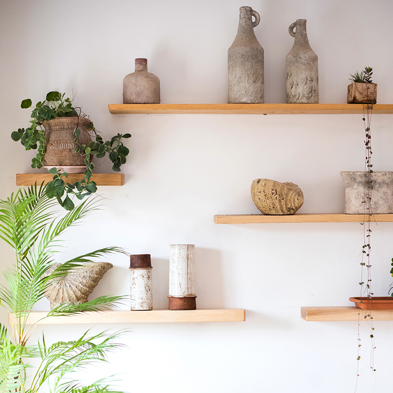 极速实木一字隔板墙上置r物架客厅壁挂电视简约卧室墙面书架北欧