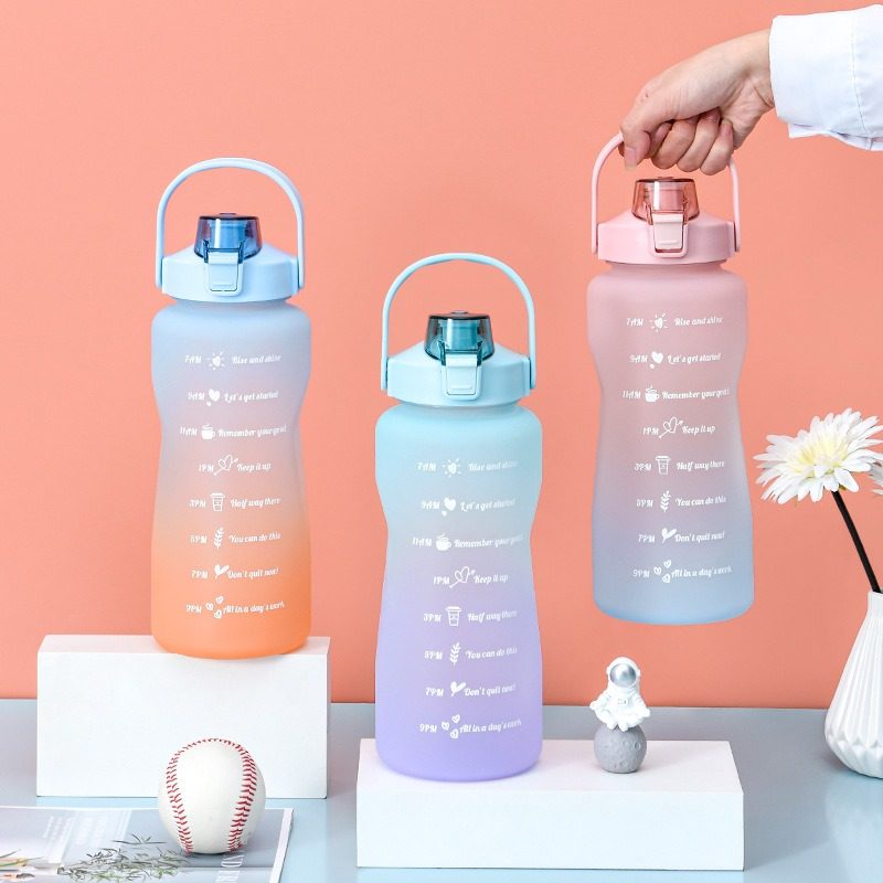 极速2L Large Capacity Wsater Bottle Straw Cup Gradient Color