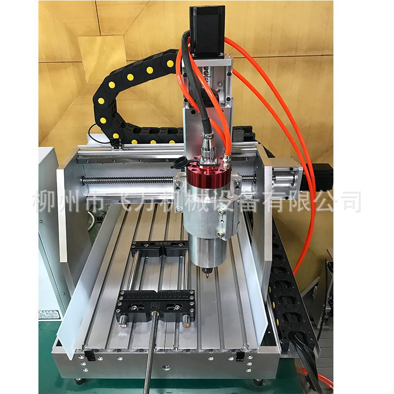 极速爆品小型数控CNC工艺礼品摆B饰铝板电木浮雕立体木工雕刻机 1